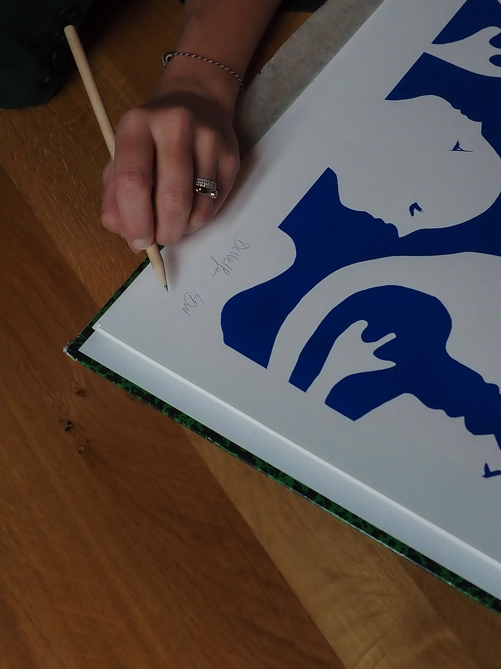 Miniature : Signature de l'artiste Laëtitia De Welfes