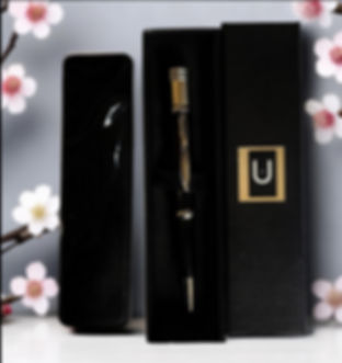 black fragrance pen