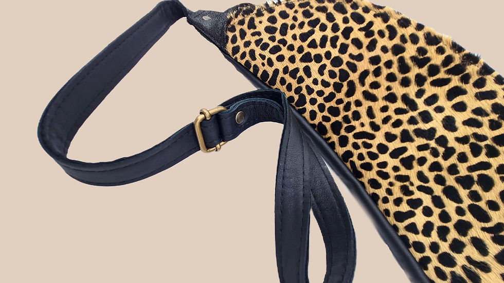 Miniature : Banane noire et pony