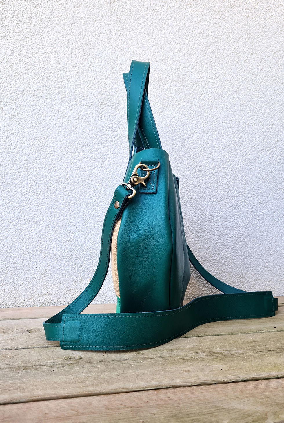 Miniature : L'Insolent vert