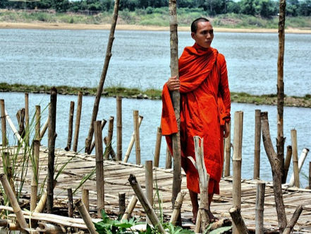 Histoire & Kampong Cham : Quand les villageois craignaient la fin du pont de bambou…
