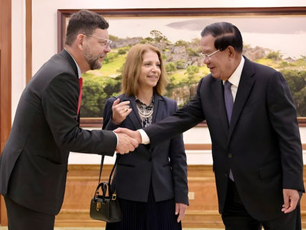 On Thursday 25 September 2025, Senate President Samdech Techo Hun Sen received the credentials of Mrs Vivian Loss Sanmartin, Brazil's new ambassador to Cambodia. This ceremony marks a historic milestone in bilateral relations by inaugurating the first Brazilian embassy to be established in the Khmer Kingdom.