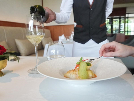 Bon appétit : Offrez-vous un délicieux déjeuner d'affaires à Topaz The Commune