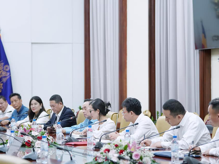 Cambodge & Économie : Une entreprise chinoise prévoit d'investir dans une cimenterie