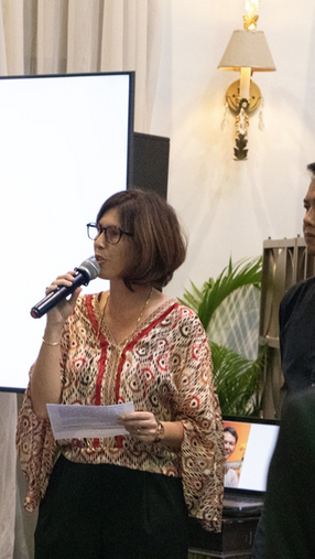 Le 14 septembre dernier, le Raffles Hotel Le Royal accueillait une soirée exceptionnelle célébrant l’ouverture de l’exposition « Neighbour » du peintre contemporain Thun Dina, et le dévoilement de la nouvelle carte khmère moderne du Restaurant Le Royal. Présentés ensemble pour les trois prochains mois, l’exposition et le menu proposent une immersion inédite où mémoire fluviale, gastronomie réinventée et réseaux internationaux se croisent.
