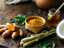 Avant les crèmes importées et les rayons de cosmétiques bondés de Phnom Penh, il y avait le jardin, le marché et la cuisine. Curcuma, citronnelle, tamarin, feuilles de combava, kaffir lime : les Cambodgiennes puisent depuis des générations dans un garde-manger de plantes locales pour préserver leur peau du climat tropical. Tour d'horizon de quelques recettes de beauté khmères, simples, naturelles, et toujours d'actualité.