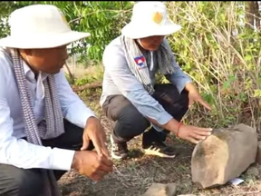 Les équipes du Hill Tribes Memory Community Center ont mis au jour, le 22 avril 2026, les vestiges d'un sanctuaire inconnu dans le district de Koh Nhek. Une découverte qui interroge autant l'histoire khmère que la mémoire des peuples des hautes terres.