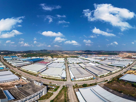 La province de Preah Sihanouk s’apprête à vivre une transformation majeure. Un projet ambitieux de zone économique spéciale (ZES), doté d’un investissement ambitieux de 50 millions de dollars, vient d’être accordé à cette région stratégique du sud-ouest du Cambodge, promettant de générer environ 7 000 emplois directs.