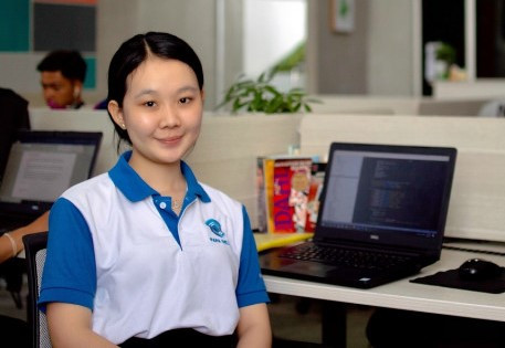 Chao Chinh Lyly a lancé PAPA Deliver avec quatre autres amis en 2018. Photo fournie.