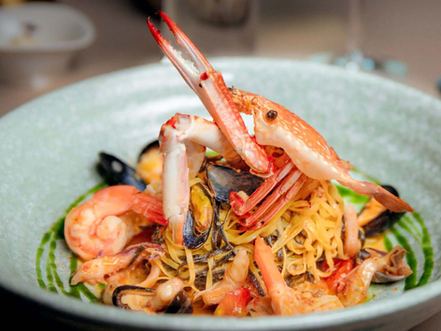 For those seeking an intimate, unforgettable culinary journey, Siena in Phnom Penh stands out as a beacon of Italian gastronomy and romantic ambiance. This isn’t just another Italian eatery...