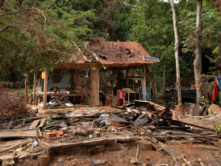 Living in Ratanakiri in north-eastern Cambodia, our family's daily life revolves around hospitality, elephants, the forest and conservation projects. But when war comes knocking at the country's door, it is of course difficult to remain indifferent. The Airavata Foundation is not just about elephants: it is also a commitment to Cambodia, its people, its culture and its history.