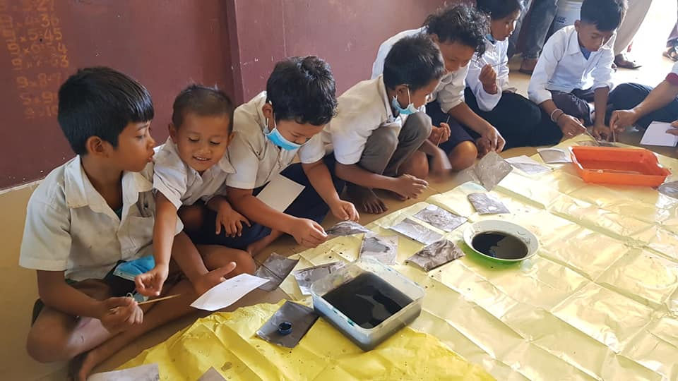 Avec les enfants de Koh Kong