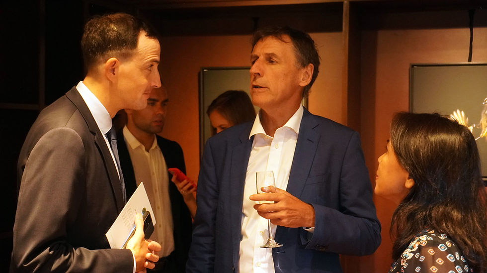 Un public averti pour ce vernissage. Photo CG