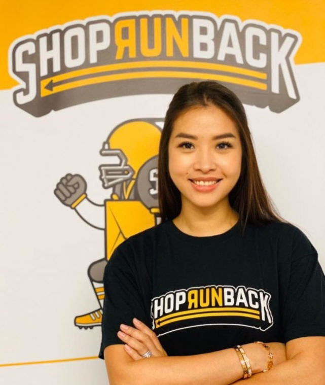 Franco-cambodgienne, cofondatrice de ShopRunBack et Vice-Présidente de Pravinya eServices, Sophie Meas incarne une nouvelle génération d'entrepreneurs qui font le pari de la technologie et de l'innovation dans un Cambodge en pleine mutation. 