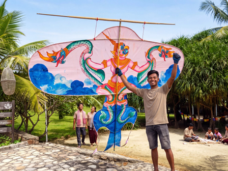 Art for Kep and the Association of Conservation and Development of Khmer Kites invite students, parents and families to spend a day making a traditional khleng ek. The workshop is free, and lunch is provided.