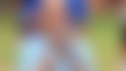 La jeune Cambodgienne Oua Perom incarne aujourd’hui l’engagement sincère et passionné qui anime le Centre éducatif de Kep. Issue d’une famille modeste, elle est la cadette d’un noyau familial restreint.