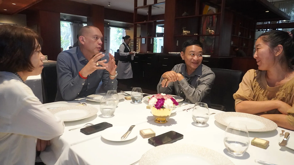 On this particular occasion, the event was less about business and more about connection and enjoyment. Among the guests were Estelle Maton and Soreasmey Ke Bin from Confluences; His Royal Highness Prince Tesso Sisowath; and Catherine Germier-Hamel from Millennium Destinations.