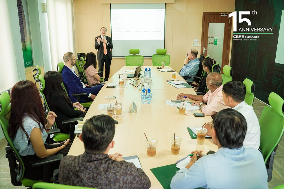 Conférence de presse de CBRE Cambodia à l'immeuble Keystone à Phnom Penh