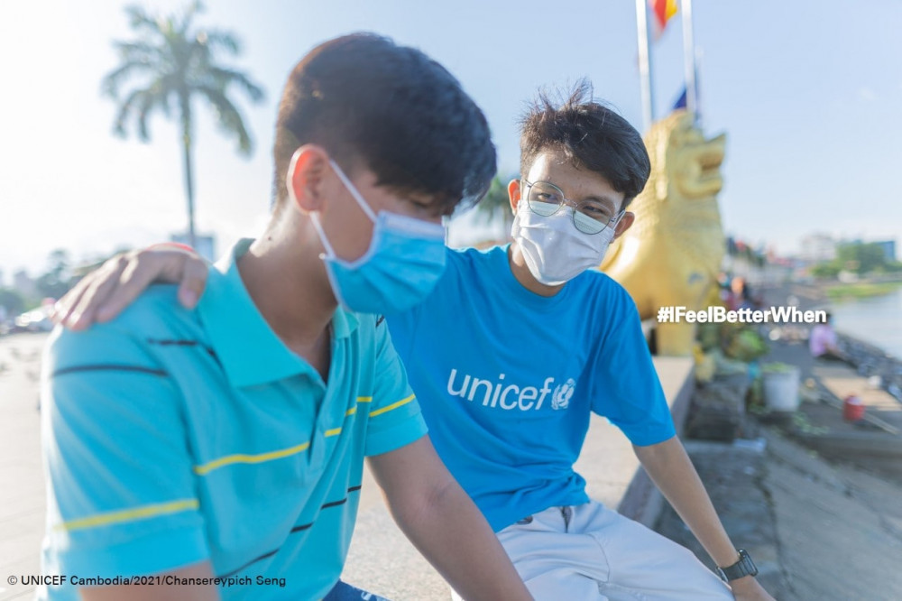 Selon le communiqué de presse de l’UNICEF, la campagne est financée par USAID Cambodge et a été développée en collaboration avec TPO Cambodia et Child Helpline