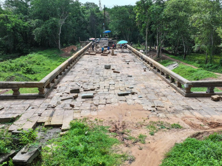 The restoration of the eastern roadway of the historic Beng Mealea temple in Siem Reap province is well underway and is expected to be completed in early July, with approximately 90% of the work already finished.