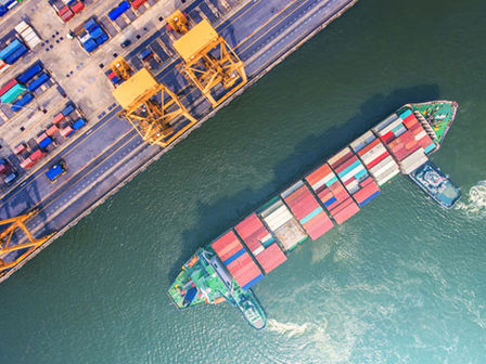 As Southeast Asia faces growing economic uncertainty, AMRO's latest annual report provides an uncompromising assessment of Cambodia's strengths and weaknesses in 2025. Between spectacular recovery and new threats, the kingdom is walking a tightrope.
