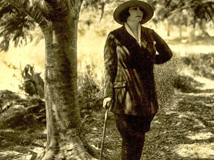 Journée Internationale des Femmes 2021 : Mme de la Souchère, la princesse de l’hévéa