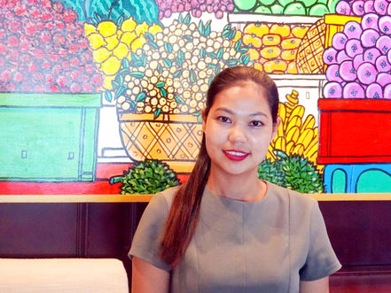 Phnom Penh & Arts : (re)découvrir la symphonie chromatique de Stef au restaurant Khéma La Poste