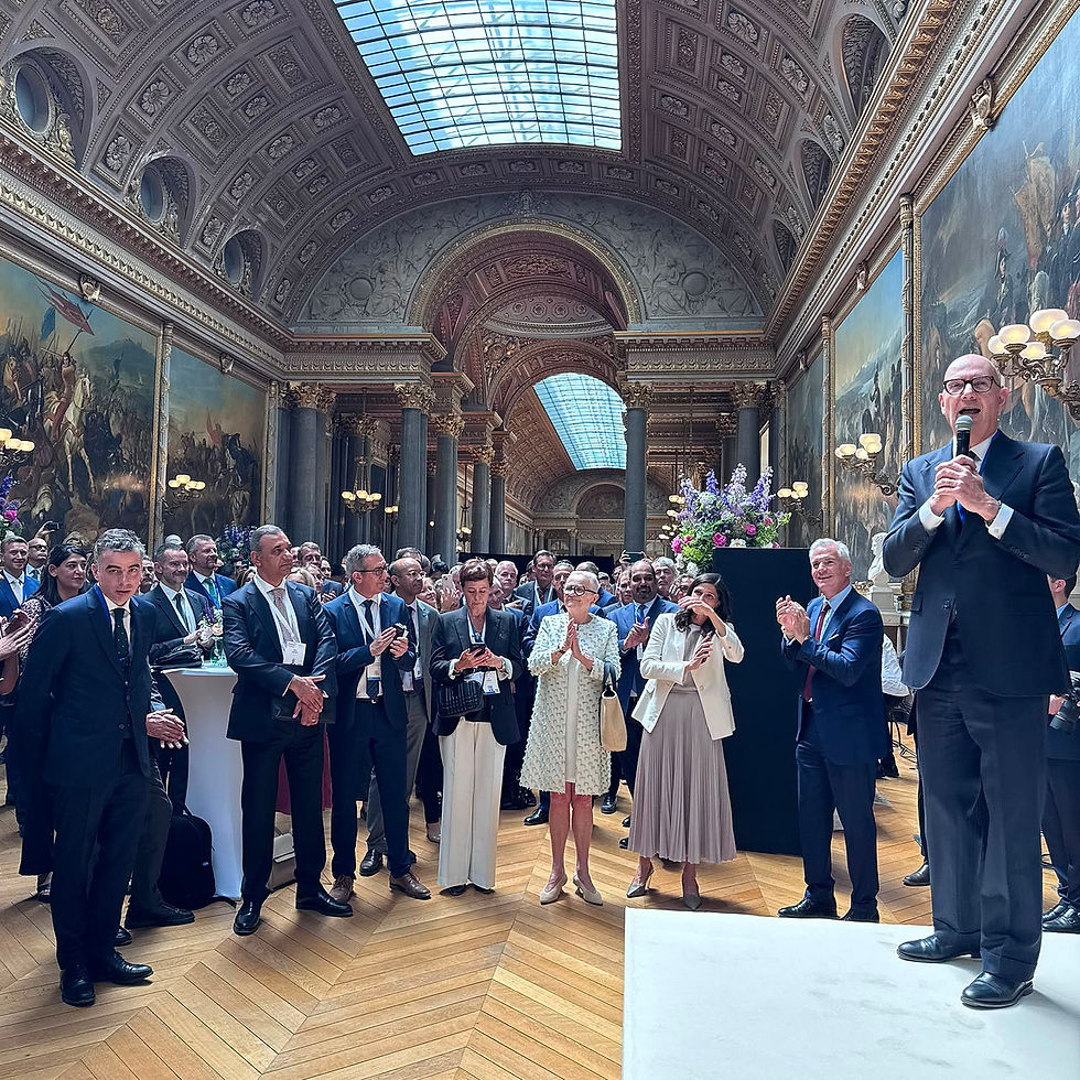 Dr. Carolyne Pung, Vice-Présidente de Canadia Group, participe au sommet Choose France au Château de Versailles