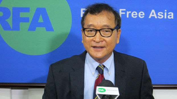 Sam Rainsy lors d’une interview avec RFA