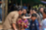 Les contributions du Dr Pich Chanmony à la transformation de l'accès aux soins de santé et au soutien des enfants vulnérables ont un impact durable grâce à ses efforts soutenus. Son travail s'attaque aux défis systémiques auxquels est confrontée la société cambodgienne par des actions cohérentes plutôt que par des gestes temporaires.