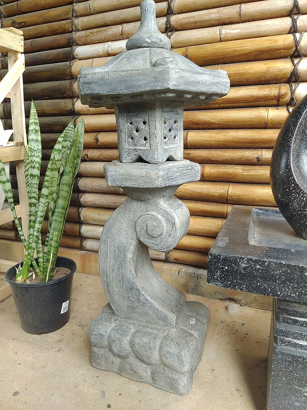 Japanese Garden lamp 