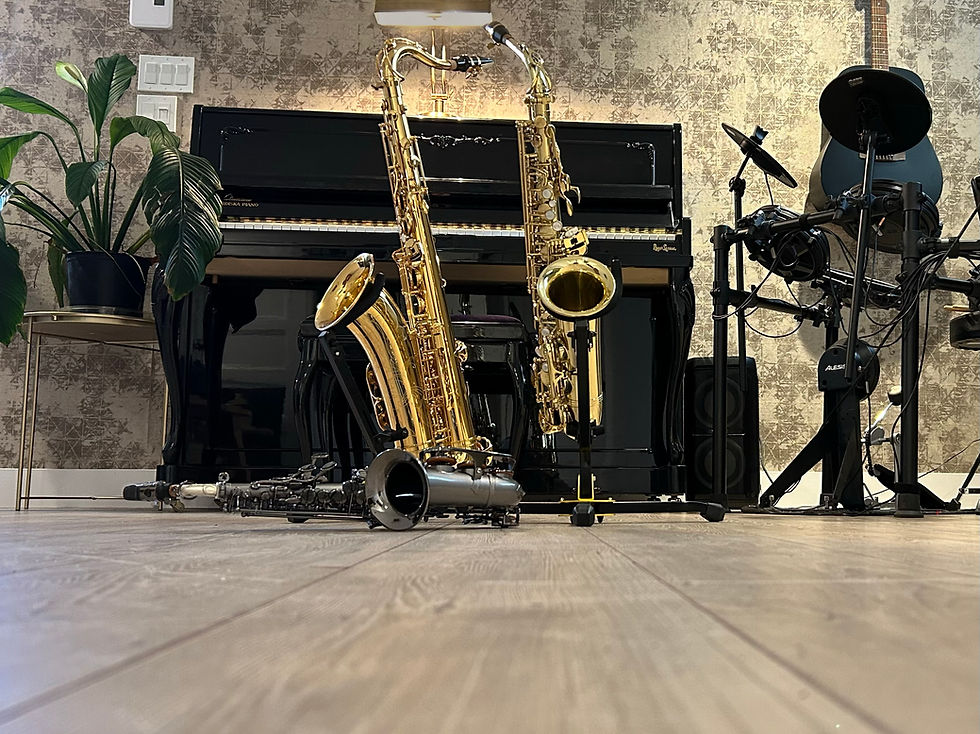 Sax (1).jpg