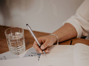 How to Write a Job Description That Works - and Why It’s Not the Same as a Job Advert