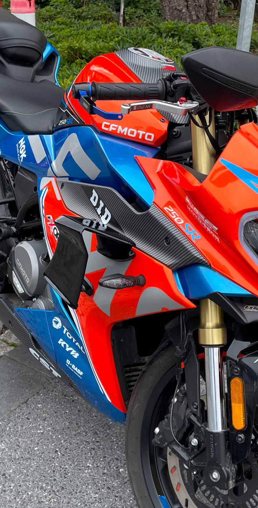 Küçük resim: CFMOTO 250SR YAN KANAT WİNGLET V2