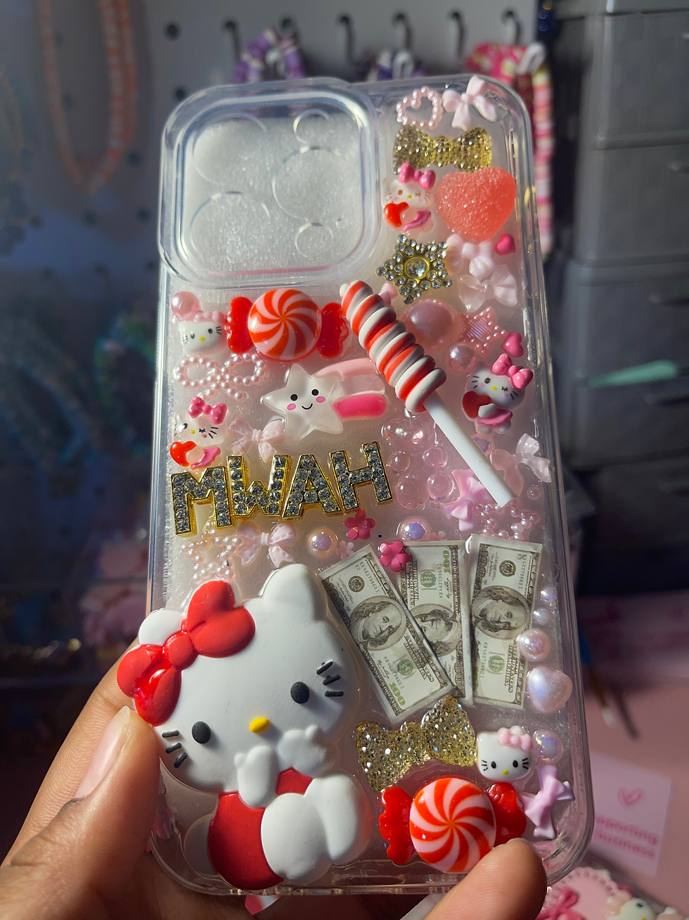 Hello kitty candy junk case