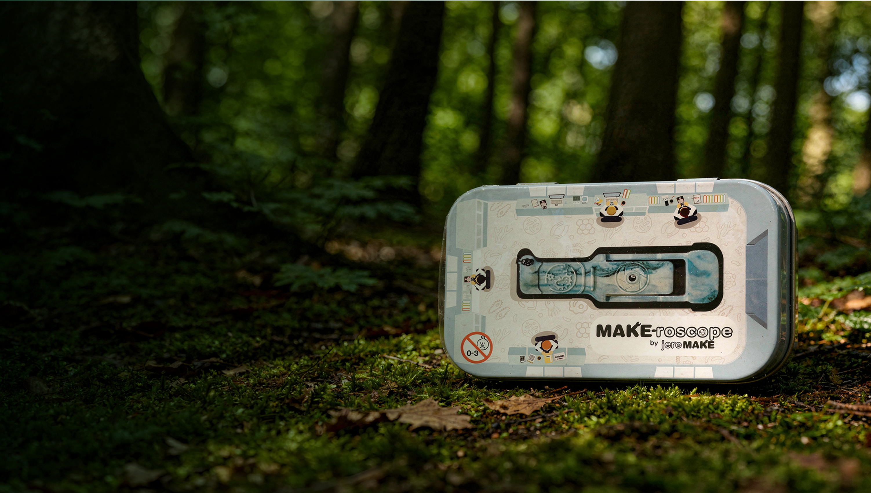 Make-roscope, the pocket microscopy kit