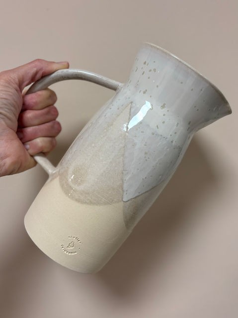 Pichet en grès émaillé
