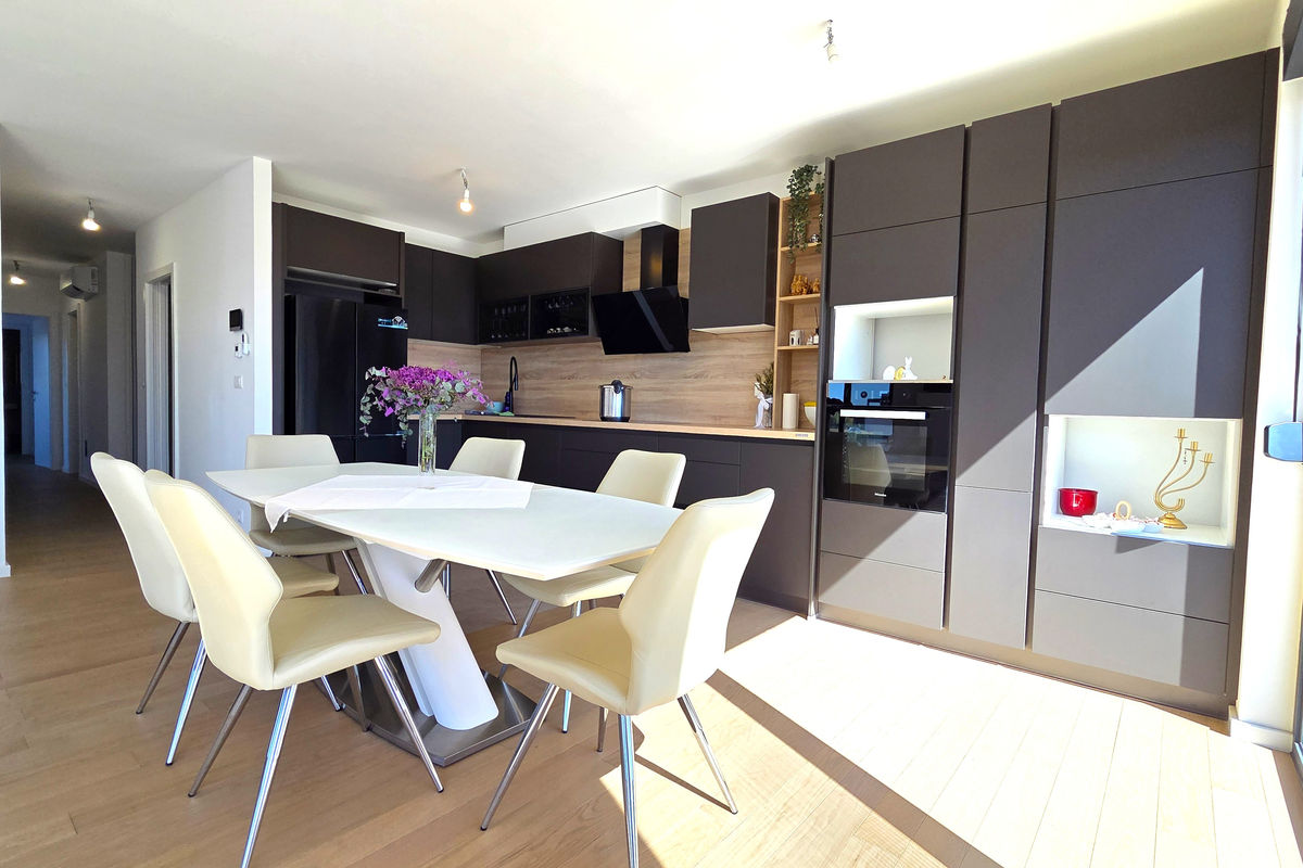 Zagreb, Green Side Residence, penthouse 117 m2