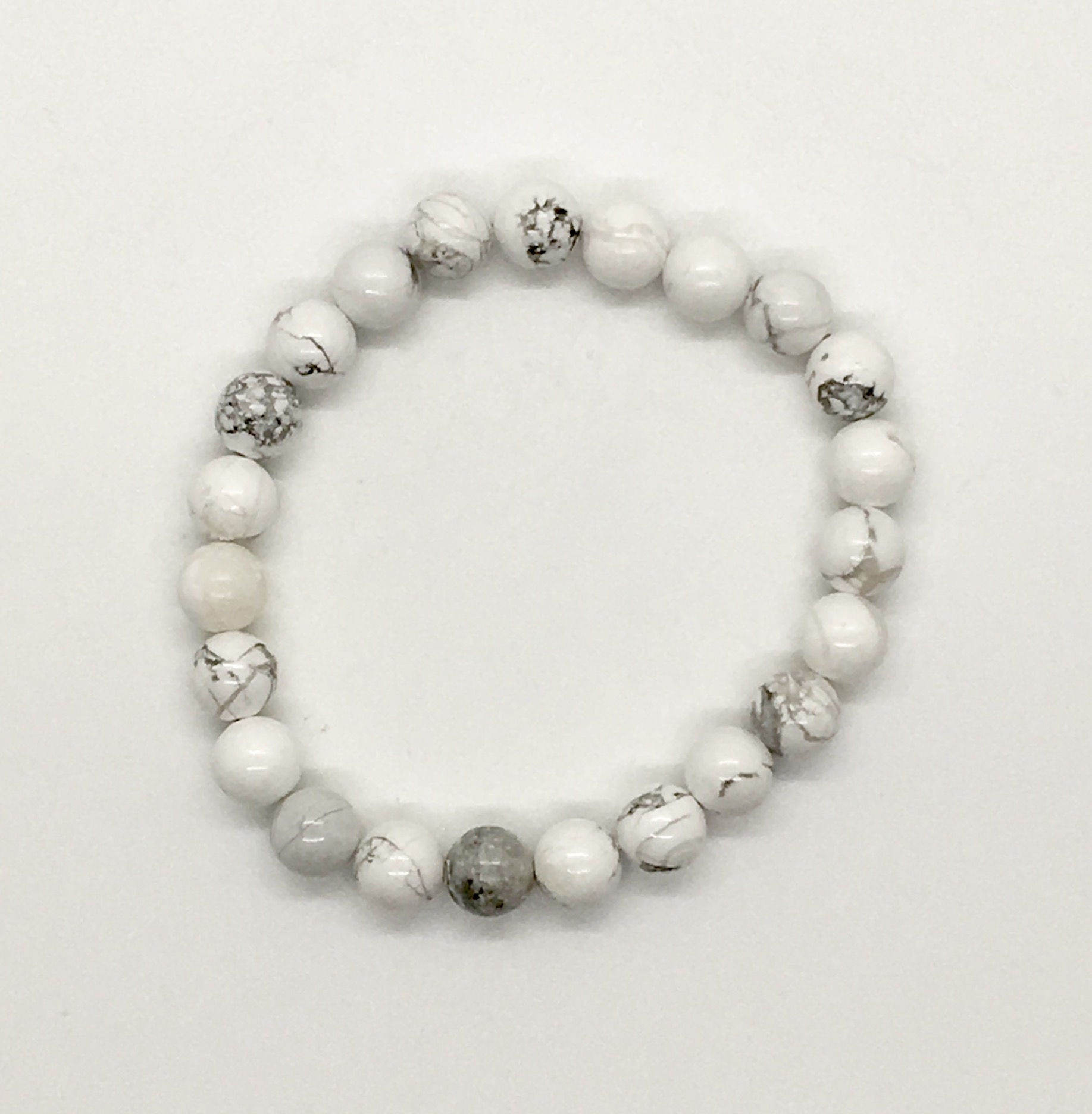 Howlite Bracelet with 8 mm Beads