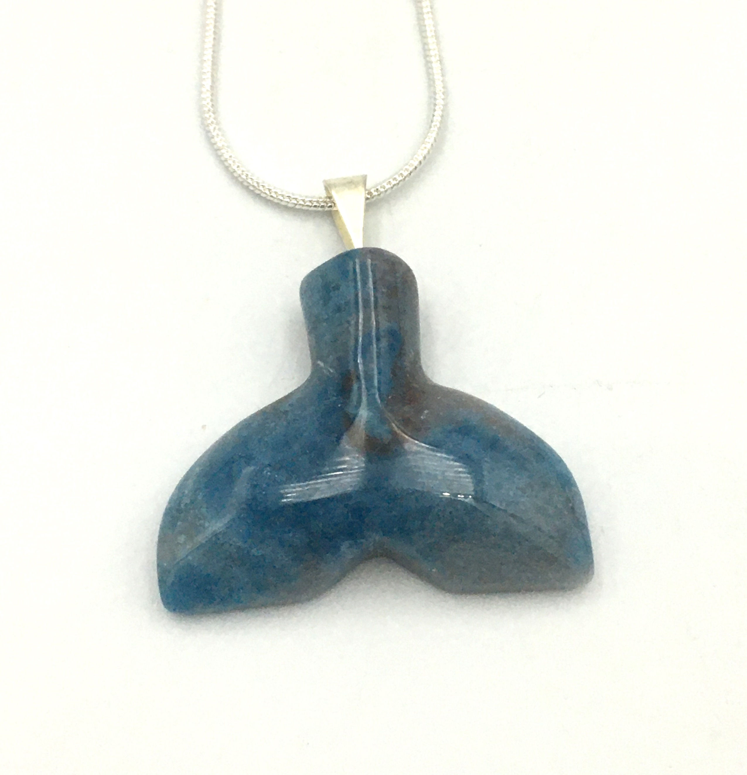 Trolleite Whale Tail Necklace