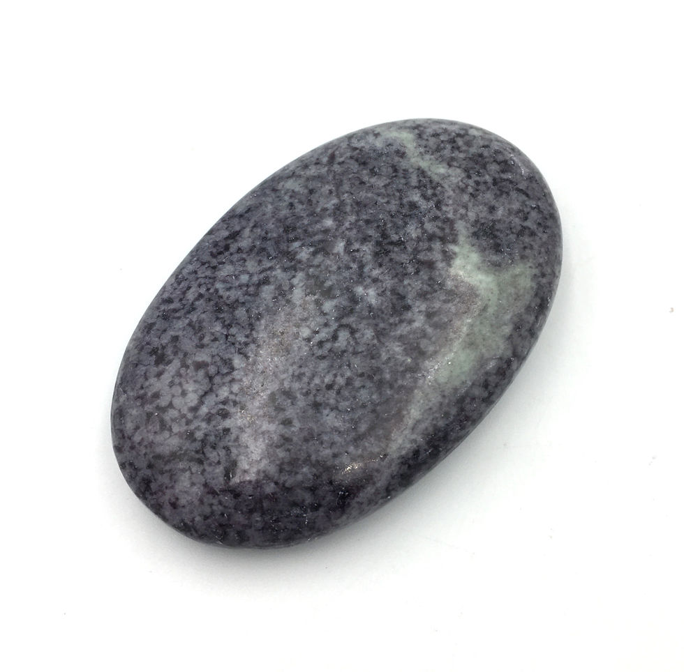 Kammererite Palm Stone