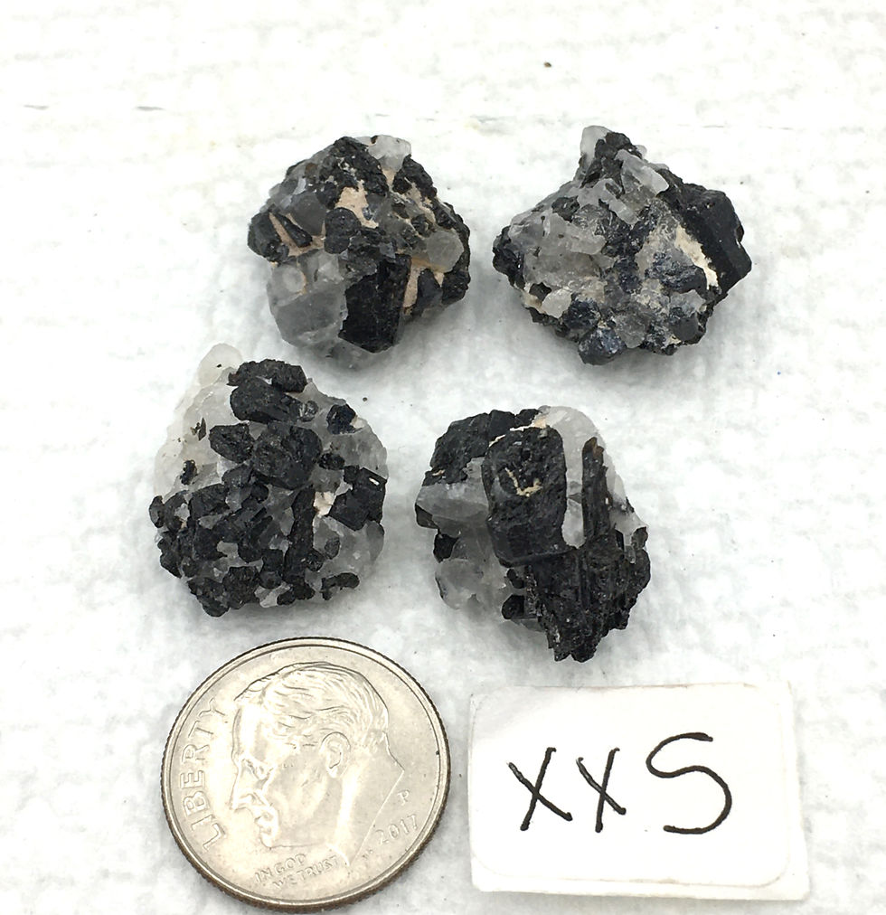 Thumbnail: Tourmalinated Quartz