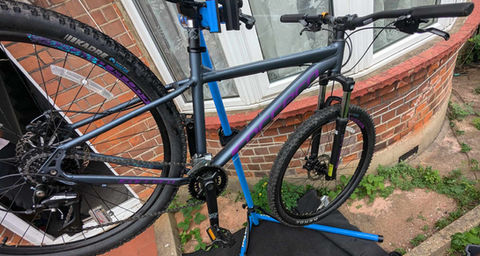Bicycle service in Richmond, puncture repair, brake adjustment, gear adjustment, bicycle service in Twickenham, bicycle service in London, bicycle service in Ealing, bicycle service in Chiswick, bicycle service in Kingston