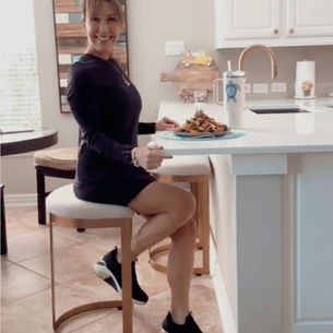 What to Eat During Menopause on a Plant-Based Diet: A Science-Backed Guide to Hormonal Support