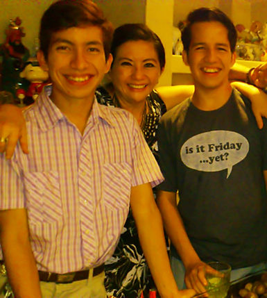 25_DE_ABRIL_CUMPLEAÑOS_DE_ARTURO_VICTOR_