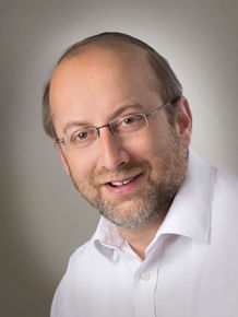 יוסף סילאן - מטפל טיפול מחובר.jpg