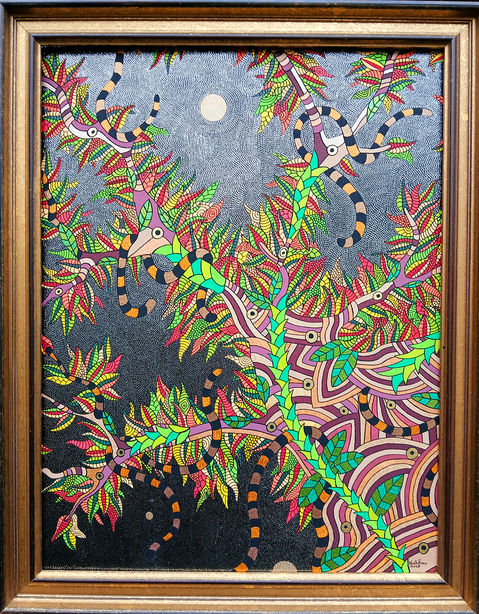 Cette œuvre intrigante capture une scène nocturne vibrante où des motifs géométriques et organiques se mêlent harmonieusement. 