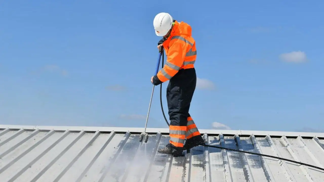 roof cleaning