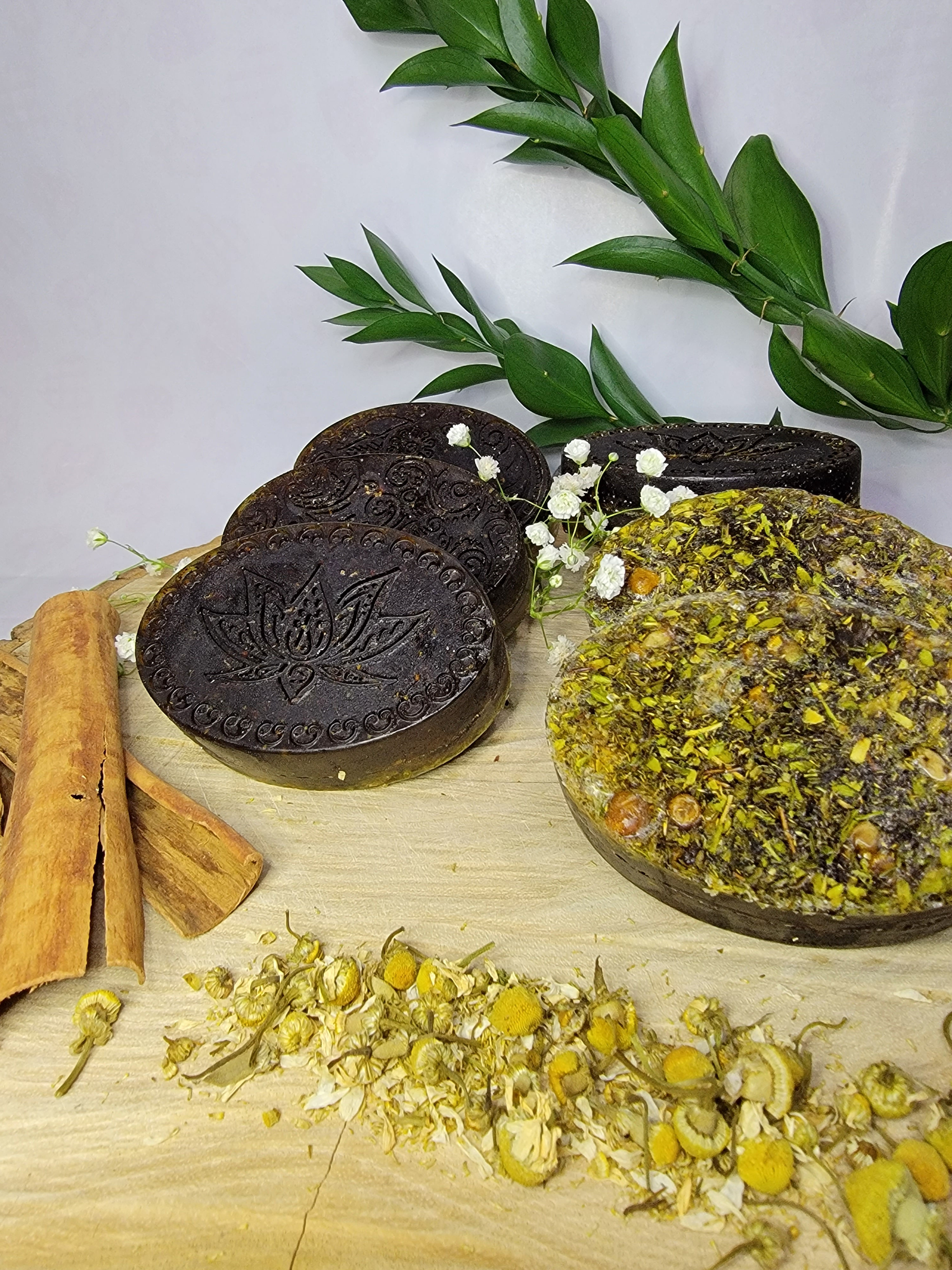 Money & Good Fortune/Dinero & Buena Fortuna