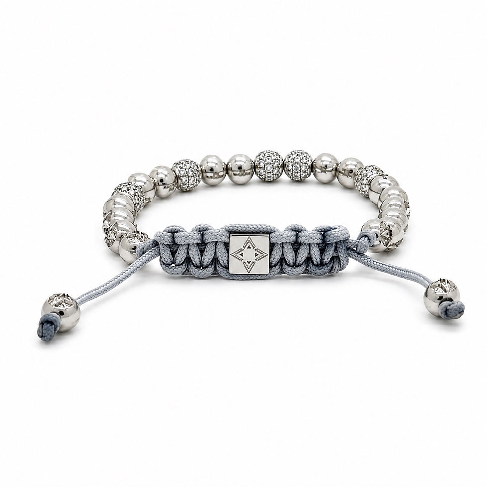 Thumbnail: Luxury men's bracelet in 14K white gold with white diamond pavé
